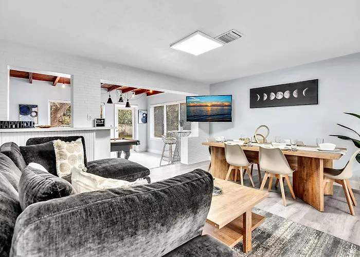 Hard Rock Hotel & Casino Getaway 3 Bdrm Villa