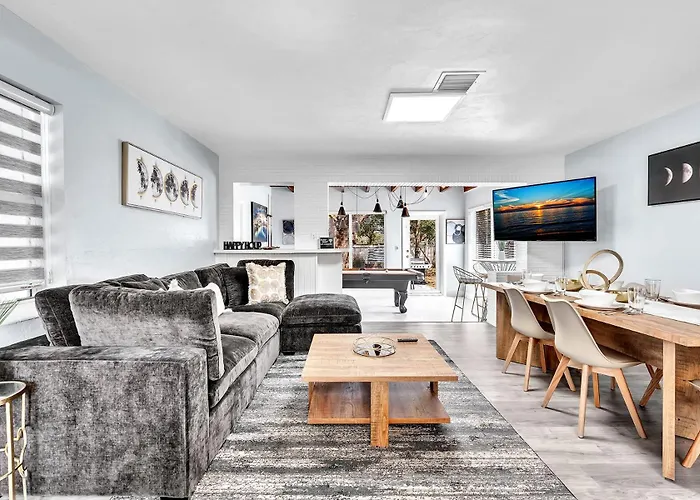 Hard Rock Hotel & Casino Getaway 3 Bdrm Villa