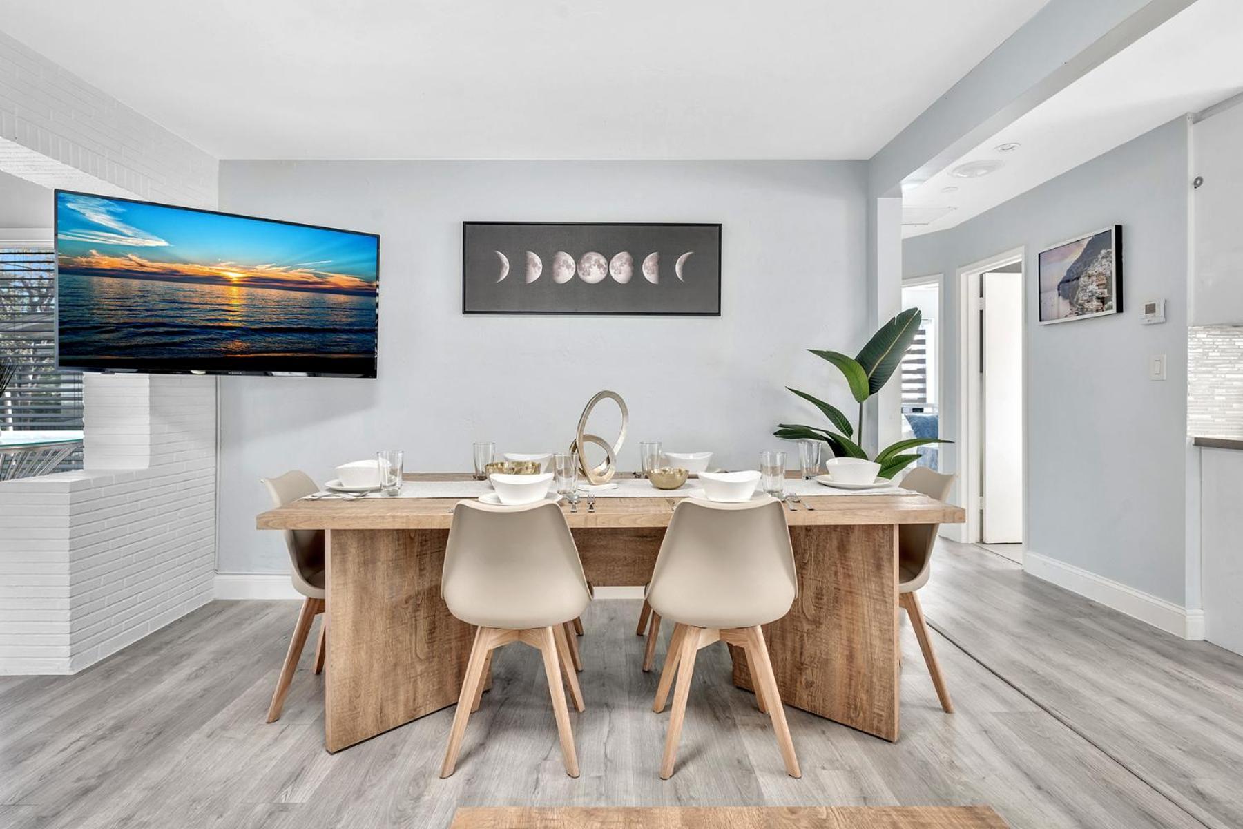 Hard Rock & Casino Getaway 3 Bdrm *